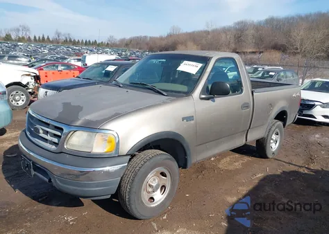 2001 Ford F-150 Xl/Xlt z USA, uszkodzony, nr VIN 2FTZF18221CA12369